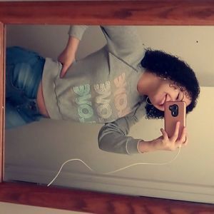 Meet your Posher, Aury